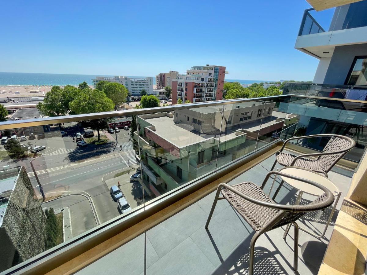 Azure Sea Apartments - Bychoice Mamaia Exterior photo